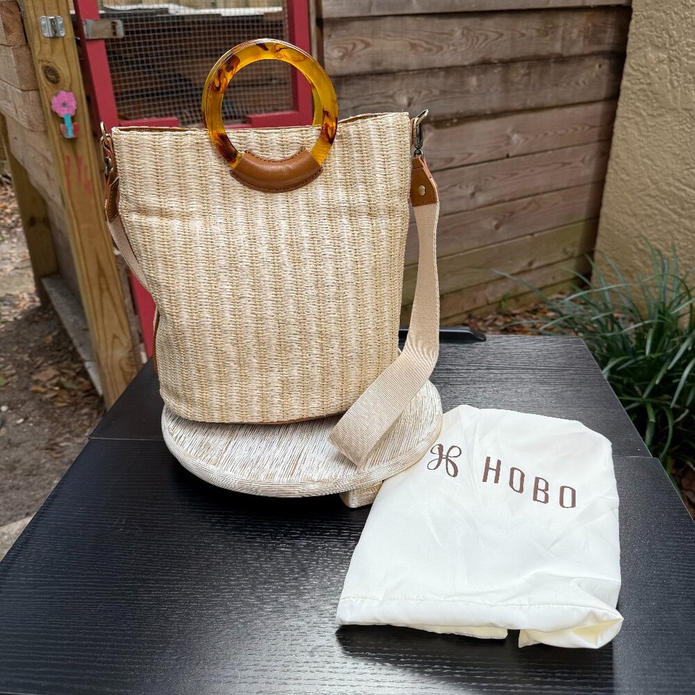 HOBO Shelia Bucket Tote Crossbody Woven Raffia Cottagecore Casual Resort New